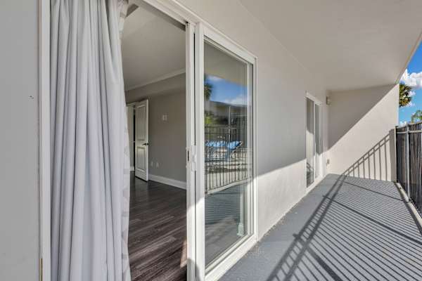 Open Air Patio at Avia Apartments at Reedy Creek, Kissimmee, FL